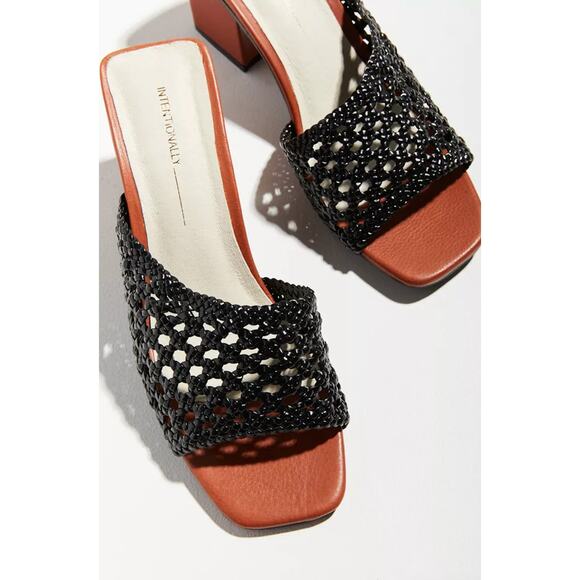 Anthropologie x Intentionally Blank Black Roll Woven Heeled Mules 8 - Picture 3 of 9